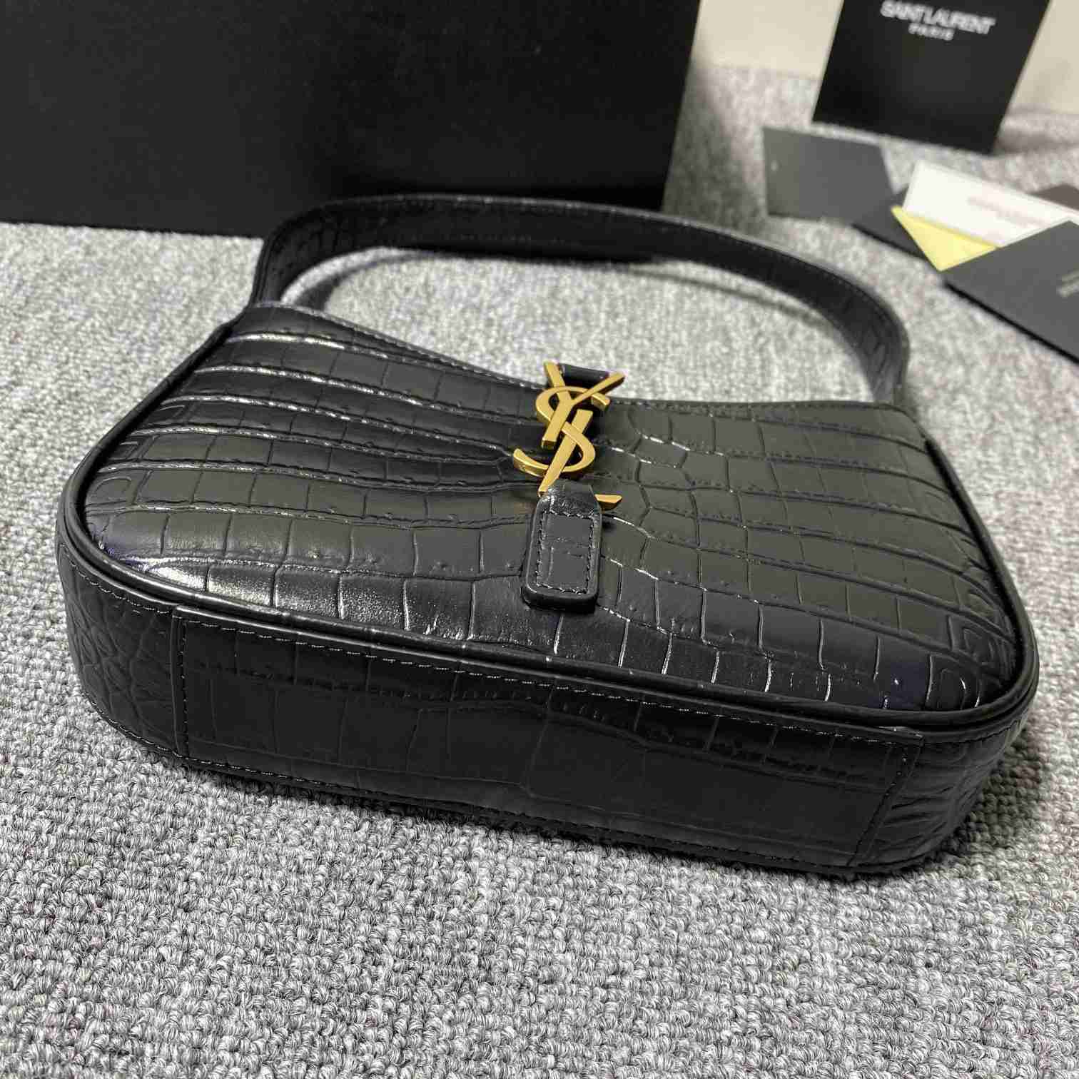 Saint Laurent 5A7 Crocodile-embossed Shoulder Bag(19x12.5x4.5) - 