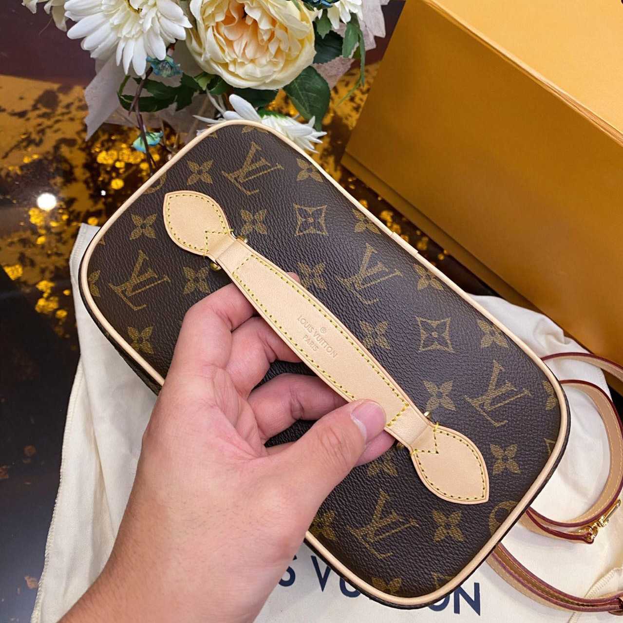 Louis Vuitton Nice BB Toiletry Pouch(24-14-17cm)  M42265 - PerfectKickZ