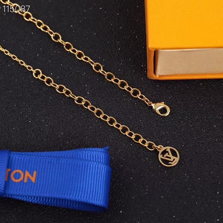 Louis Vuitton Blooming Supple Necklace   M64855 - PerfectKickZ