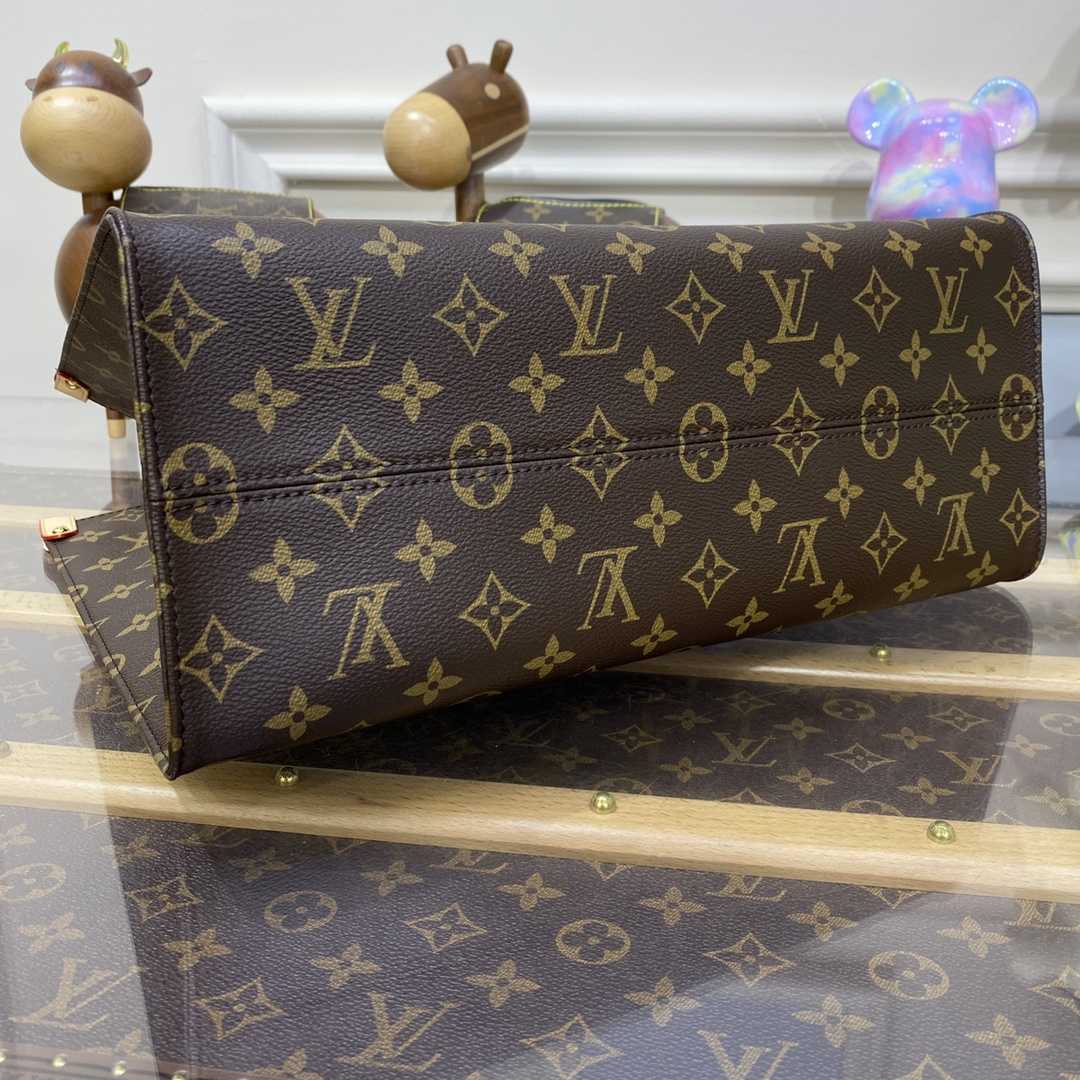 Louis Vuitton LV x YK OnTheGo MM(35 x 27 x 14cm)  M46429 - PerfectKickZ