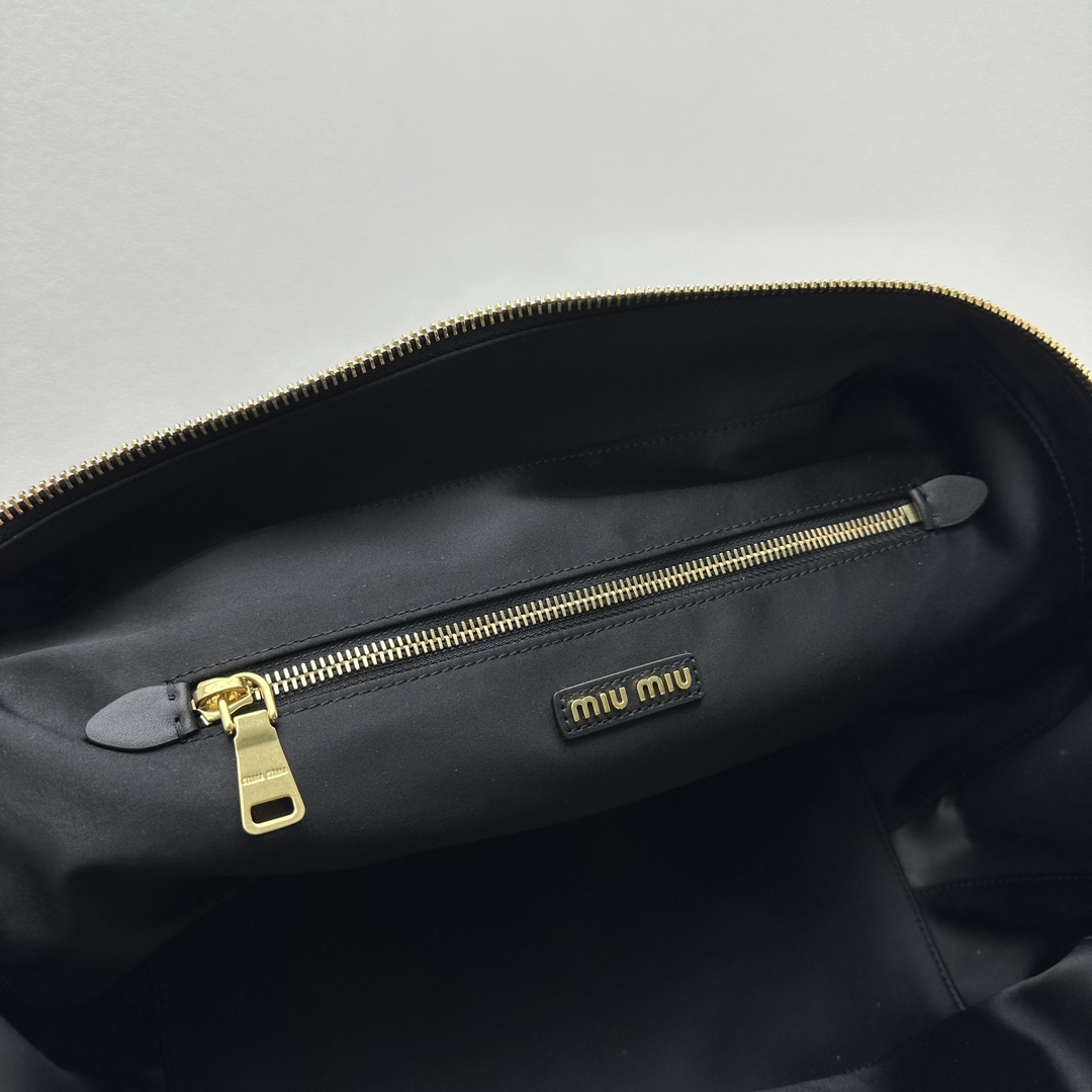 Miu Miu Leather Top-handle Bag - PerfectKickZ