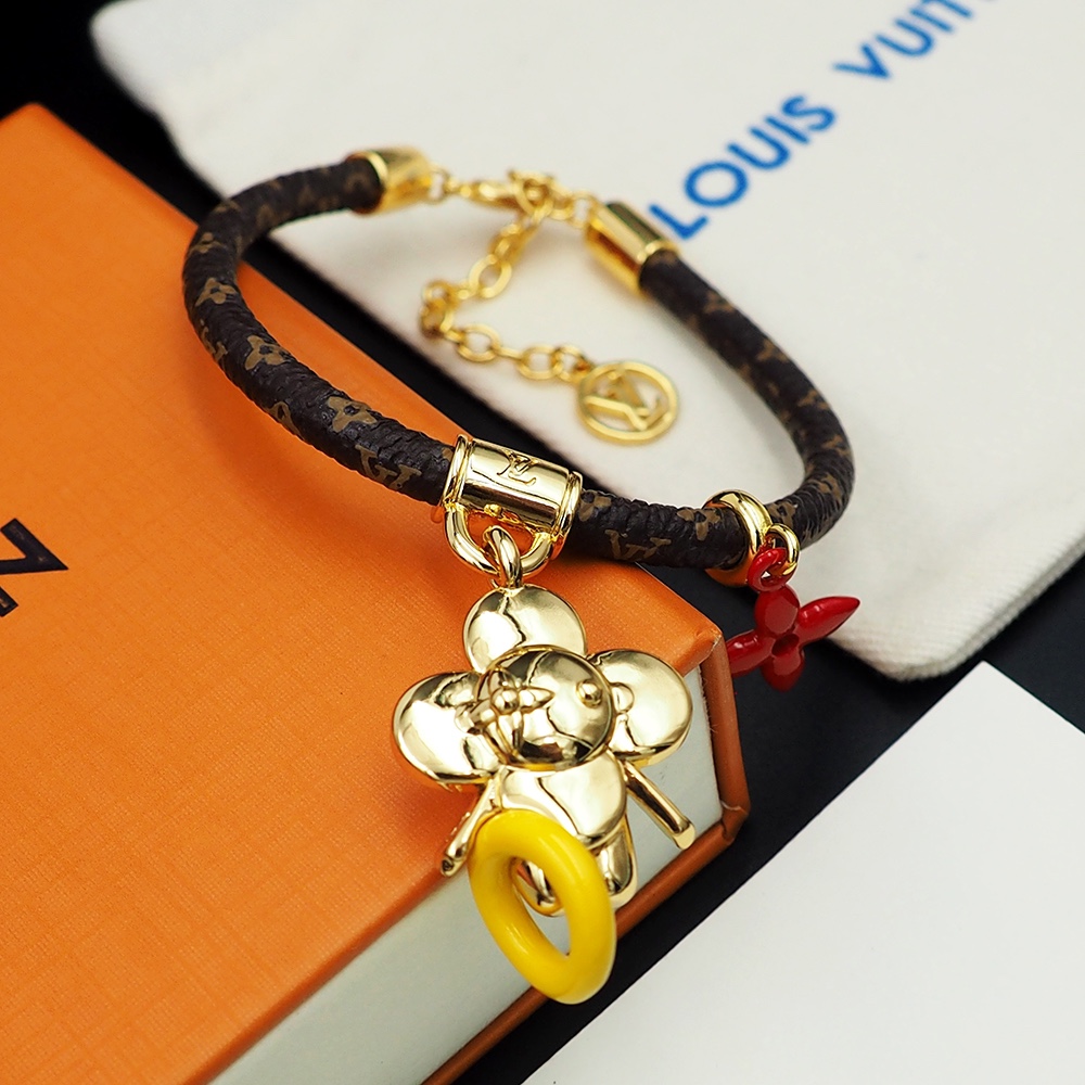 Louis Vuitton Vivienne Pool Bracelet   M1016Z - PerfectKickZ