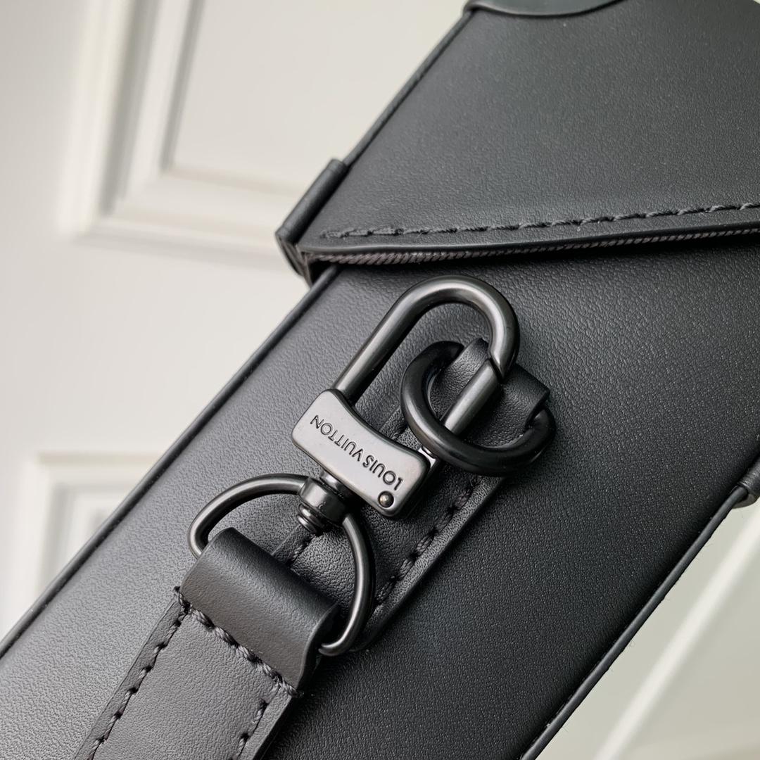 Louis VuittonVertical Trunk Wearable Wallet (10.7x17.5x6.8cm) M82070 - PerfectKickZ