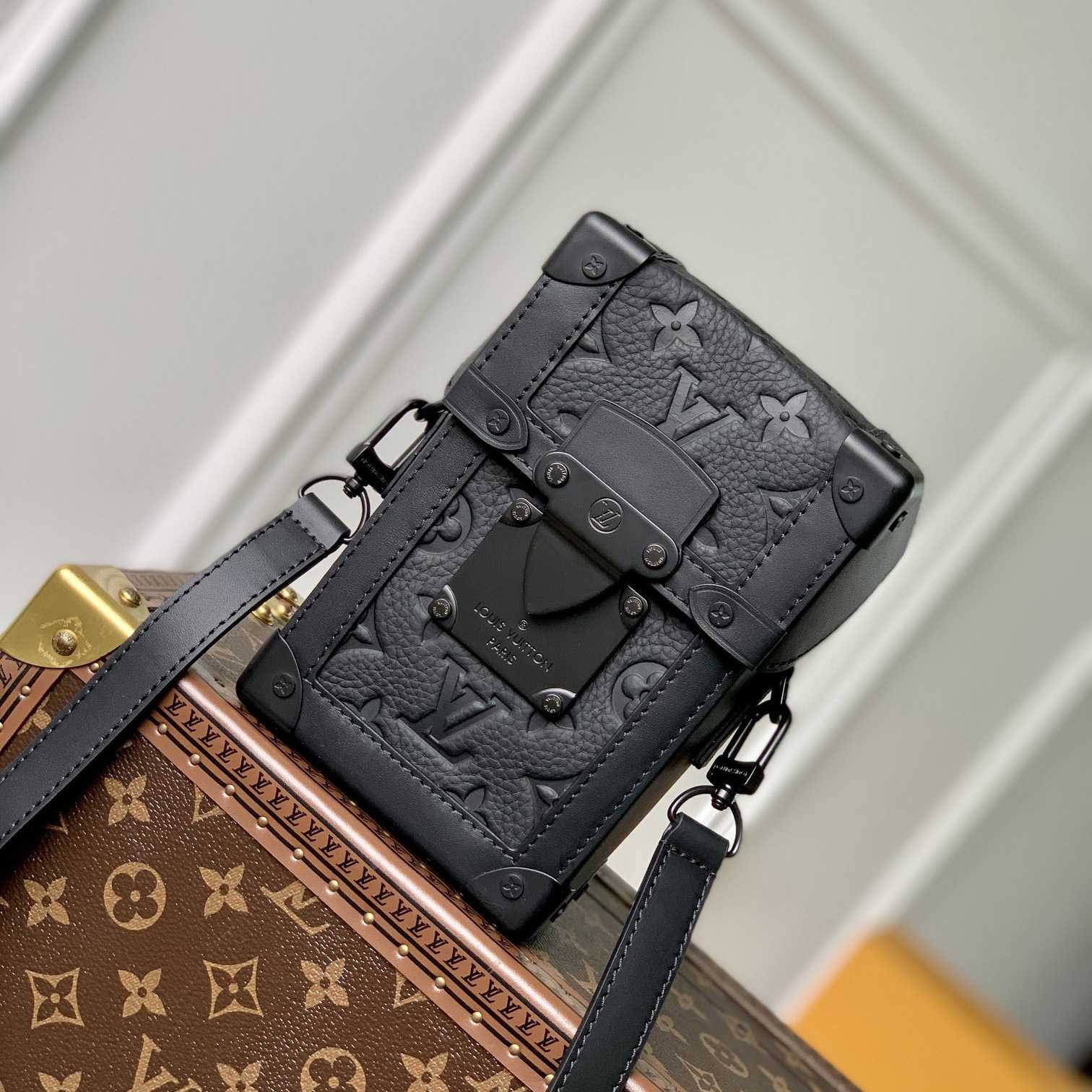 Louis VuittonVertical Trunk Wearable Wallet (10.7x17.5x6.8cm) M82070 - PerfectKickZ