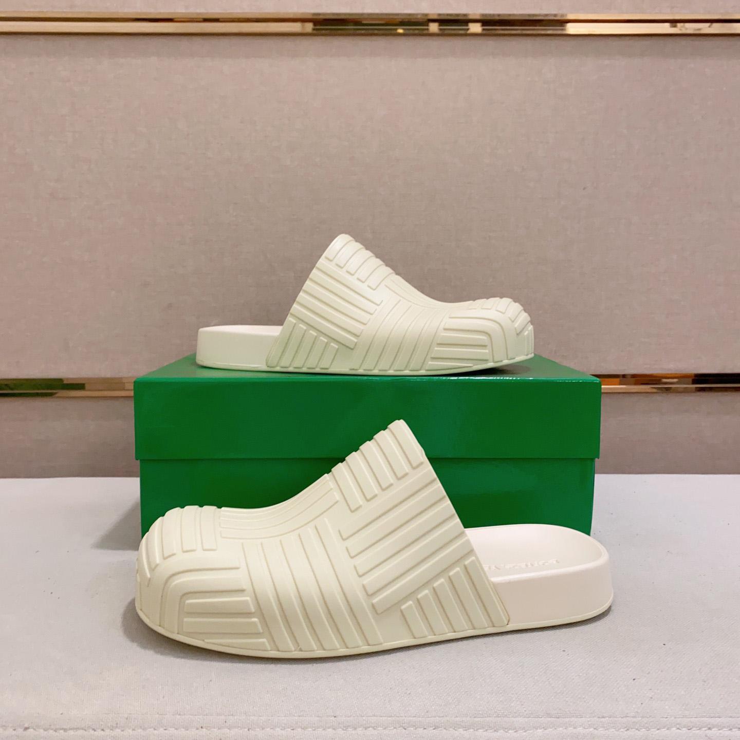 Bottega Veneta Rubber Clogs - 