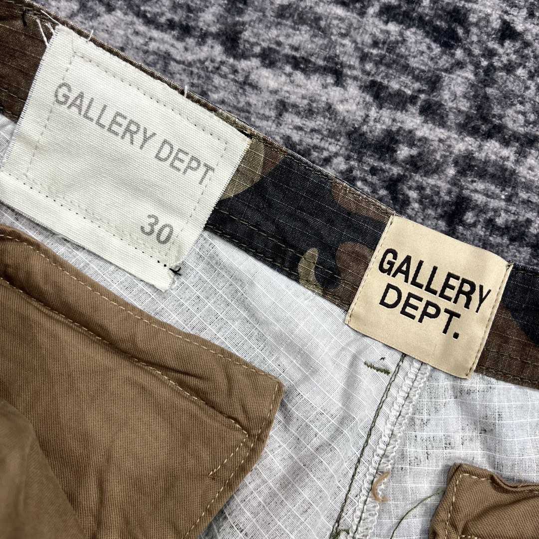 Gallery Dept G Patch Camo Cargo Shorts   629 - PerfectKickZ