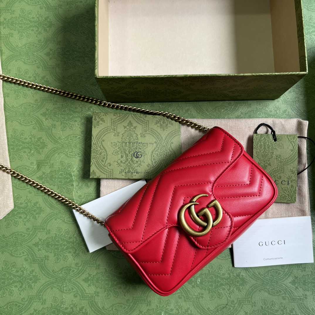 Gucci GG Marmont Matelassé Super Mini Bag (16.5-10-4.5cm) - PerfectKickZ