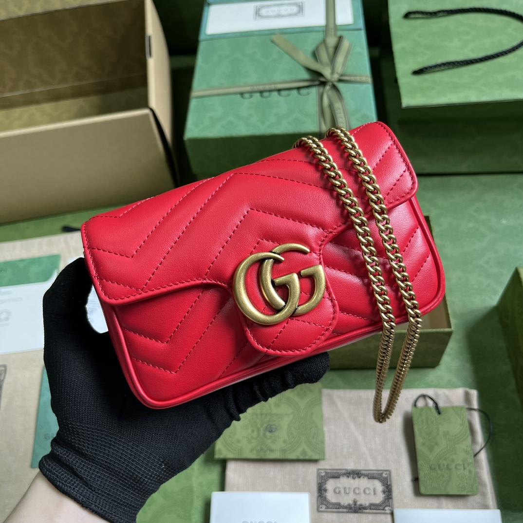 Gucci GG Marmont Matelassé Super Mini Bag (16.5-10-4.5cm) - PerfectKickZ