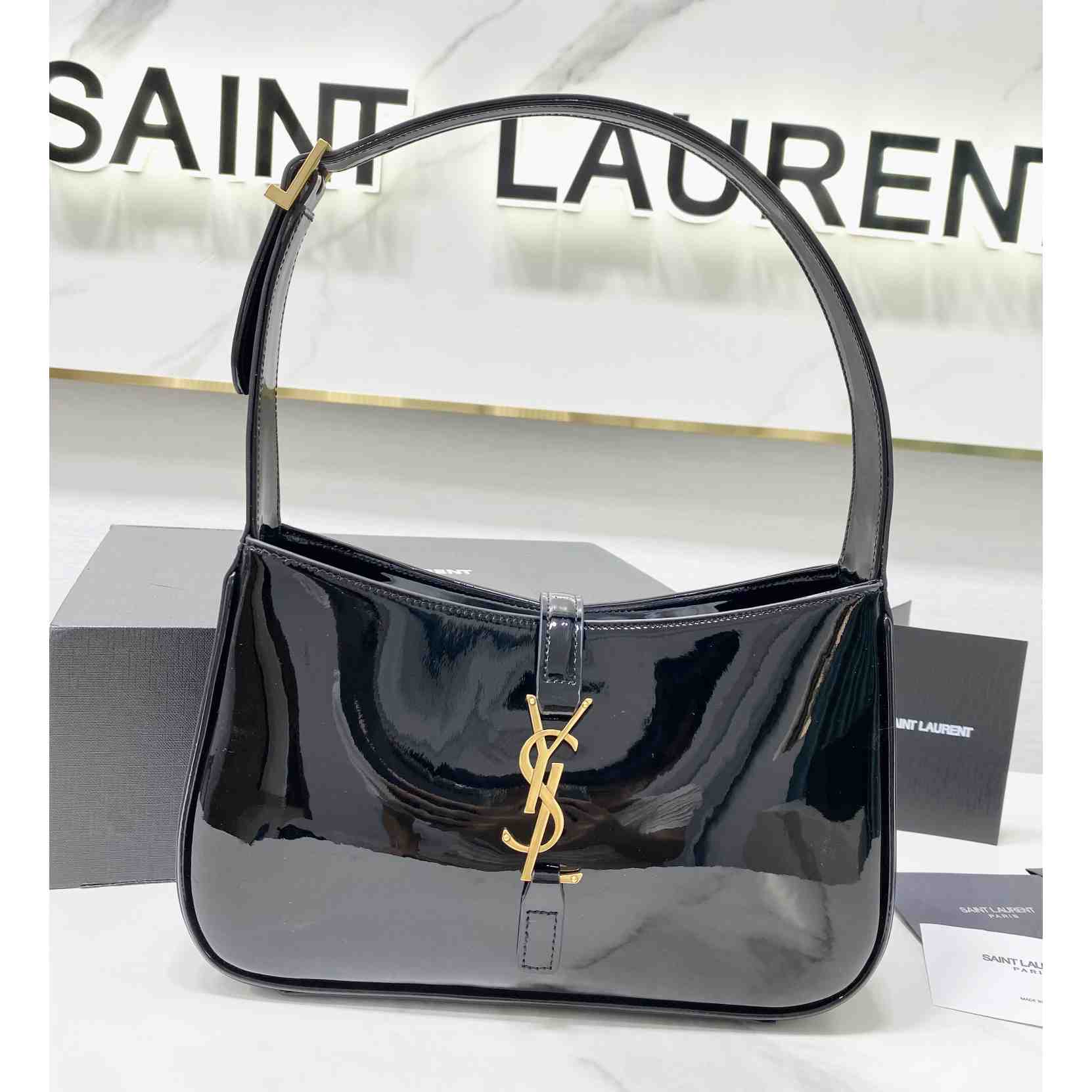 Saint Laurent Le 5 À 7 In Patent Leather - 