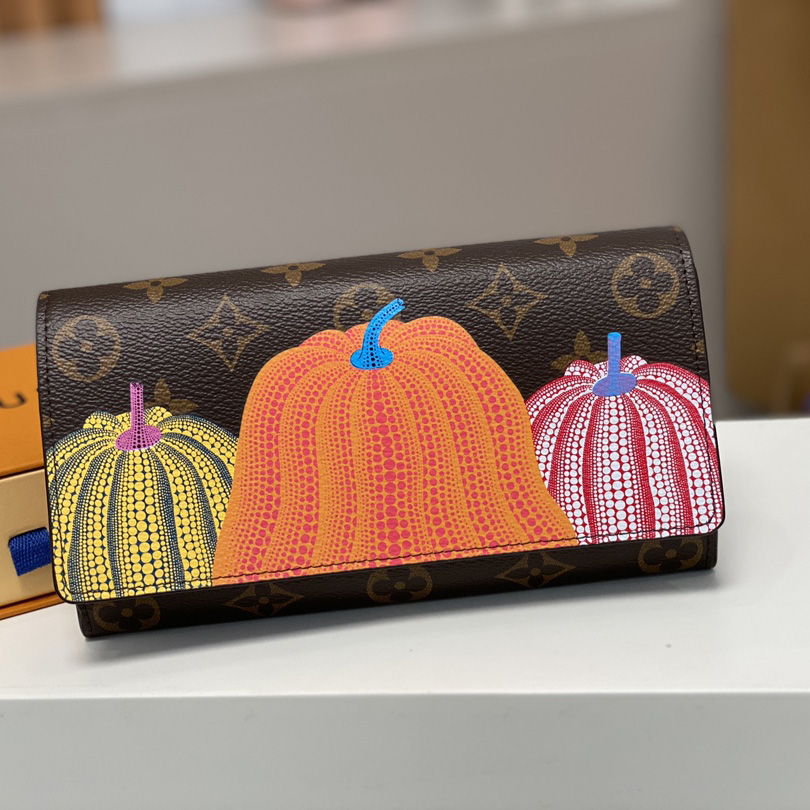 Louis Vuitton LV x YK Sarah Wallet (19 x 10.5 x 2 cm)    M82114 - PerfectKickZ