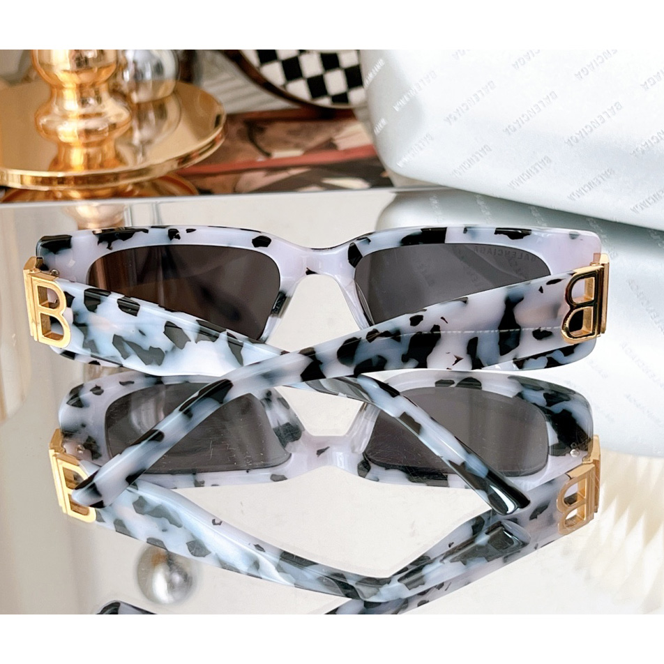 Balenciaga Dynasty Rectangle Sunglasses In White    bb0096 - PerfectKickZ