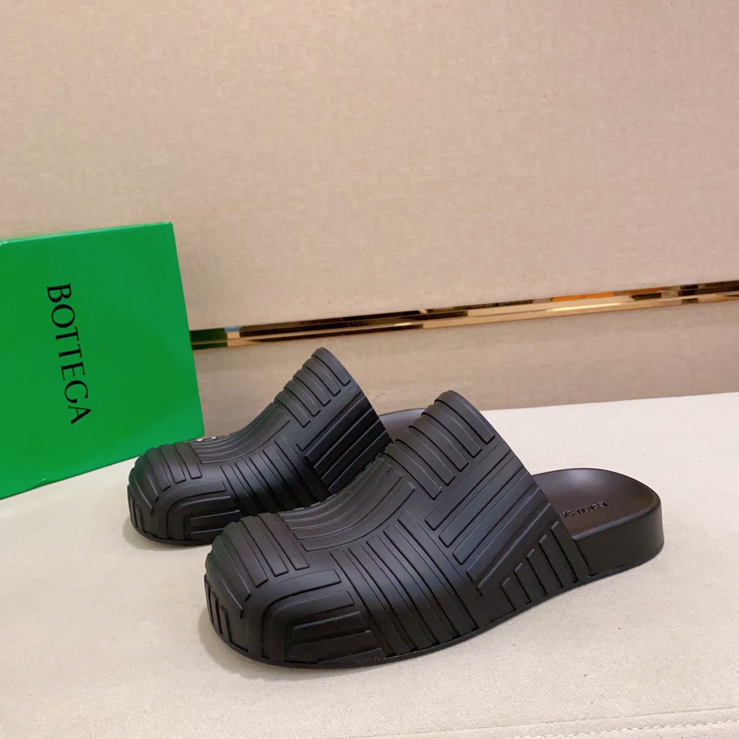 Bottega Veneta Rubber Clogs - PerfectKickZ