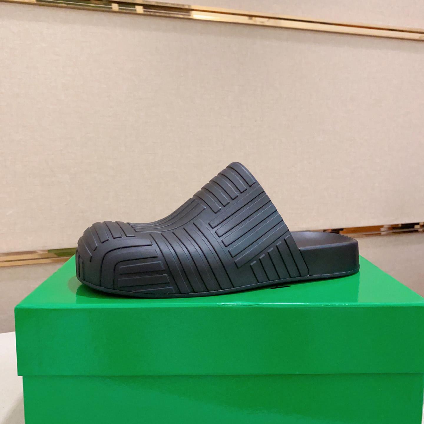 Bottega Veneta Rubber Clogs - PerfectKickZ