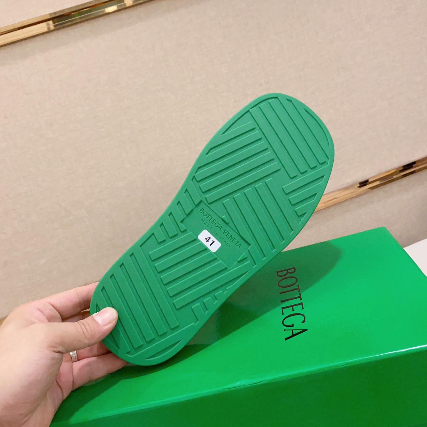 Bottega Veneta Rubber Clogs - PerfectKickZ