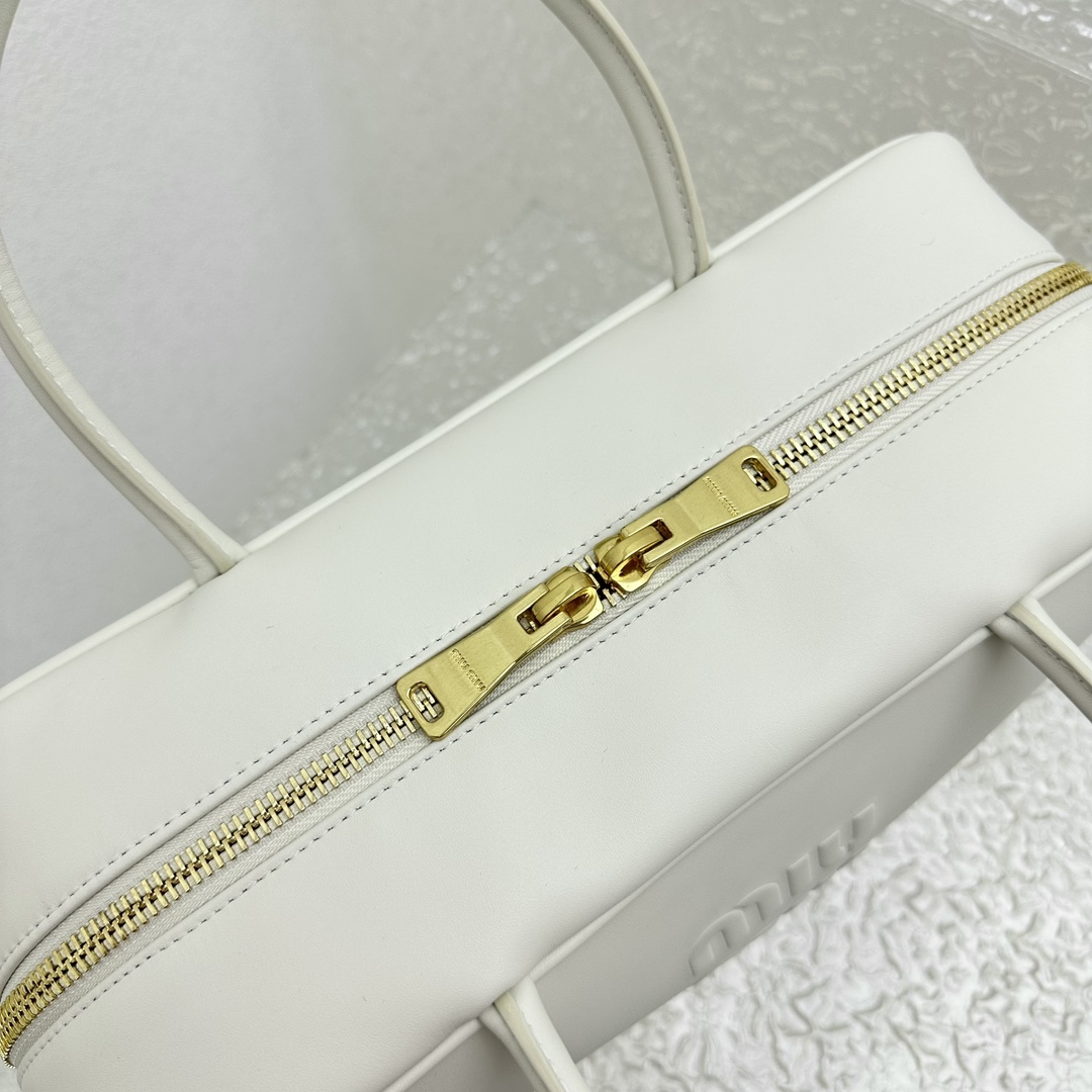 Miu Miu Leather Top-handle Bag - PerfectKickZ