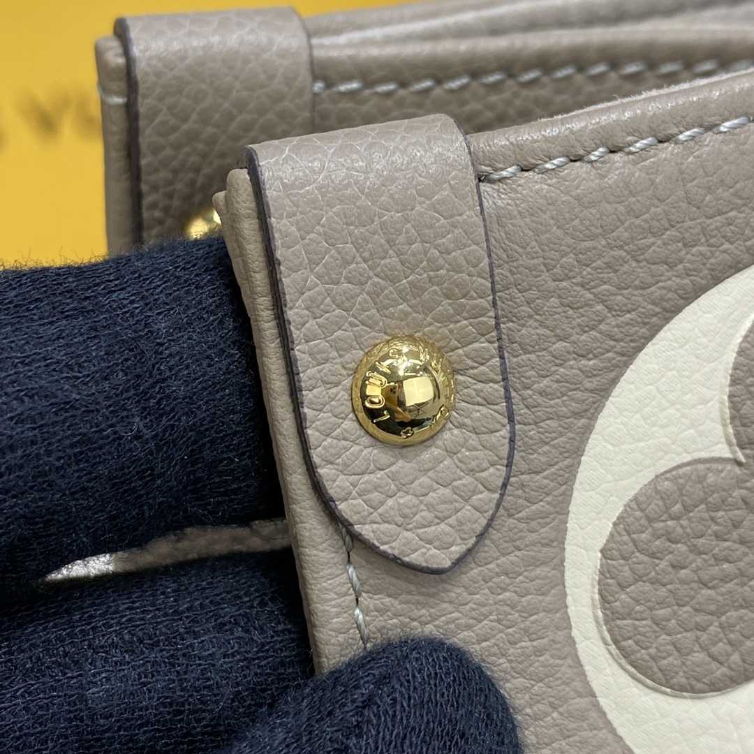 Louis Vuitton OnTheGo MM Tote Bag(34-26-13cm)  M45494 - PerfectKickZ