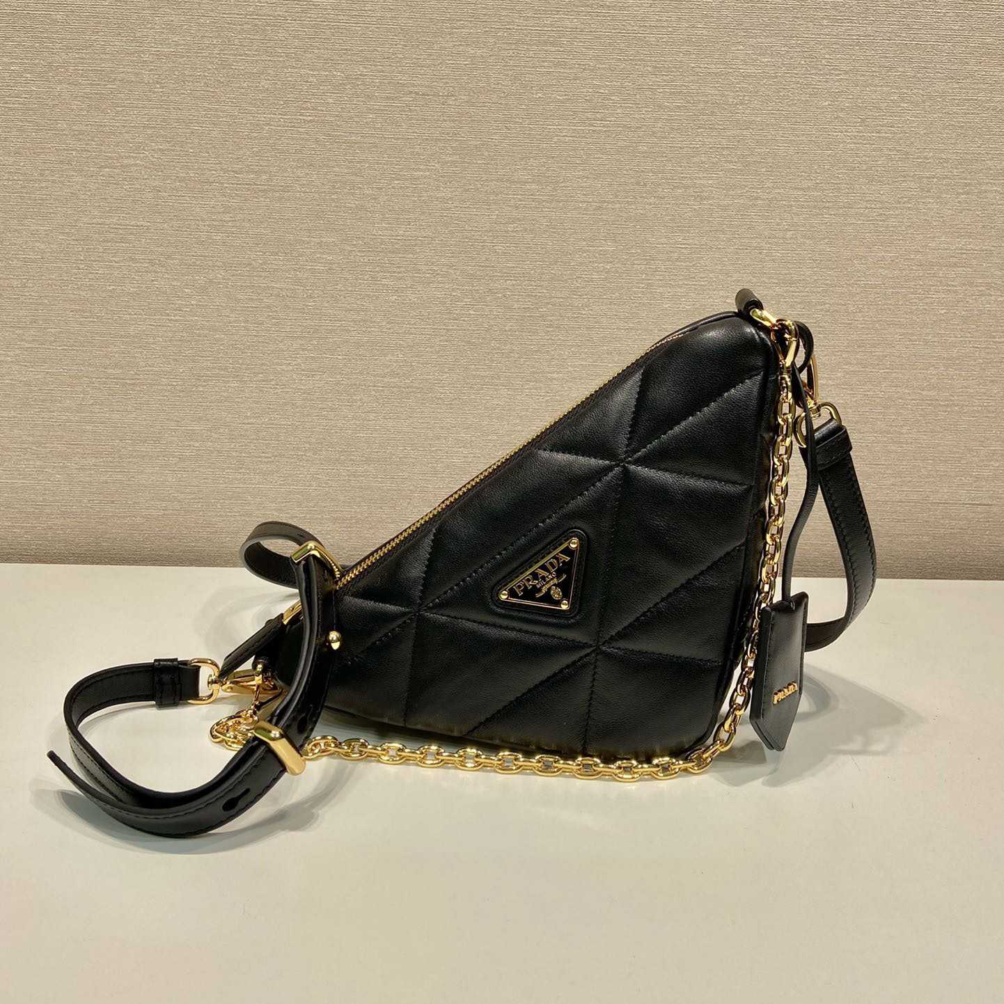 Prada Triangle Leather Bag(26-15-11cm) - PerfectKickZ