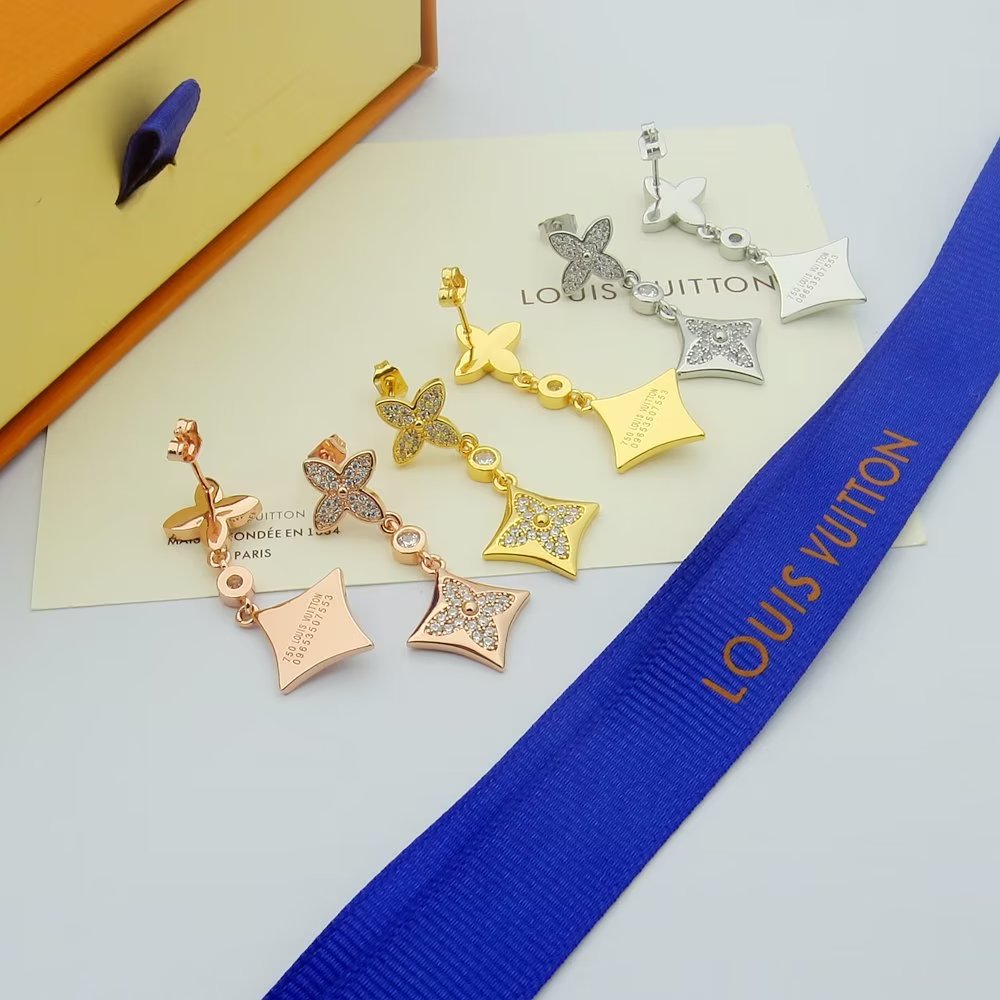 Louis Vuitton Color Blossom Long Earrings, White Gold And Diamonds   Q96501 - PerfectKickZ