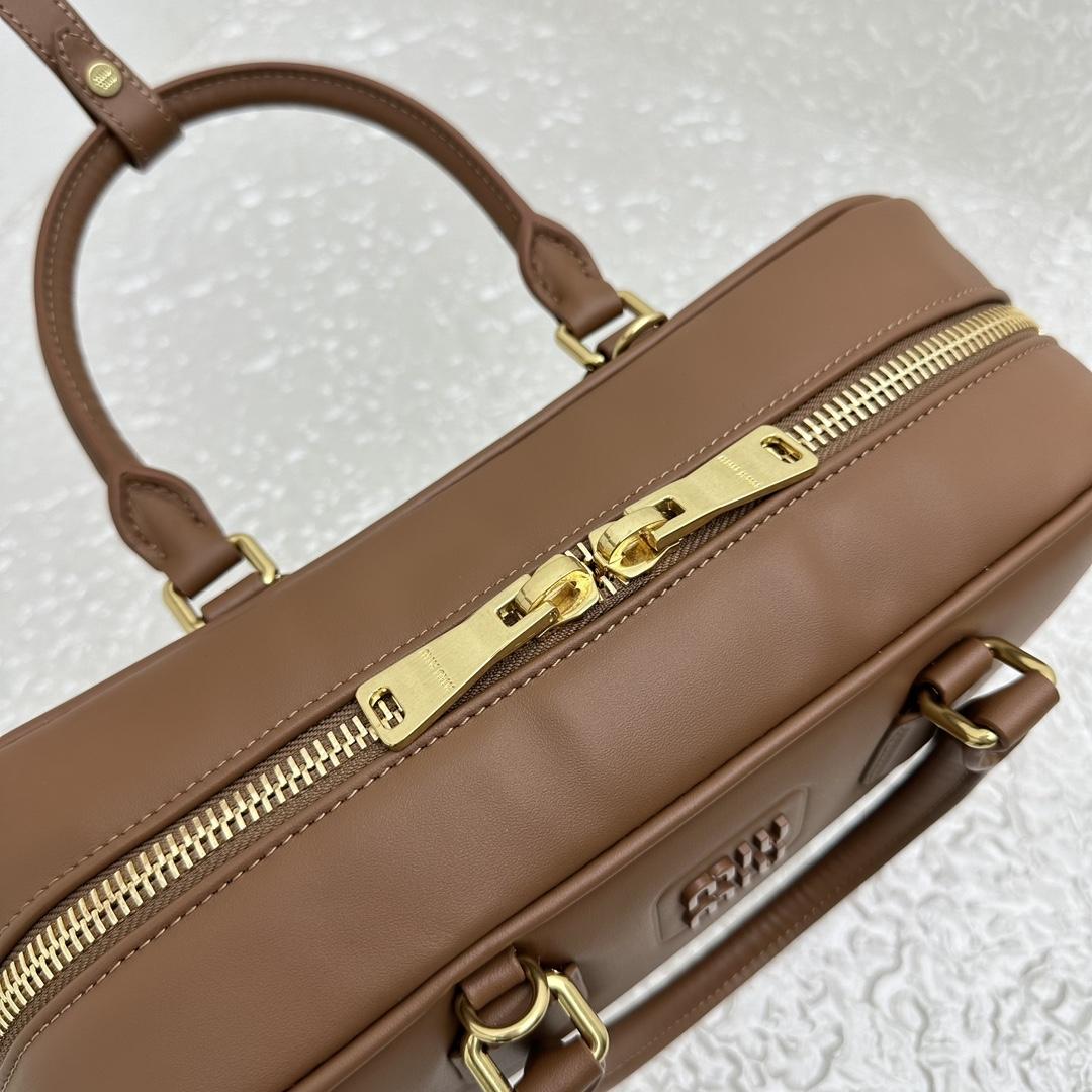 Miu Miu Arcadie leather bag - PerfectKickZ