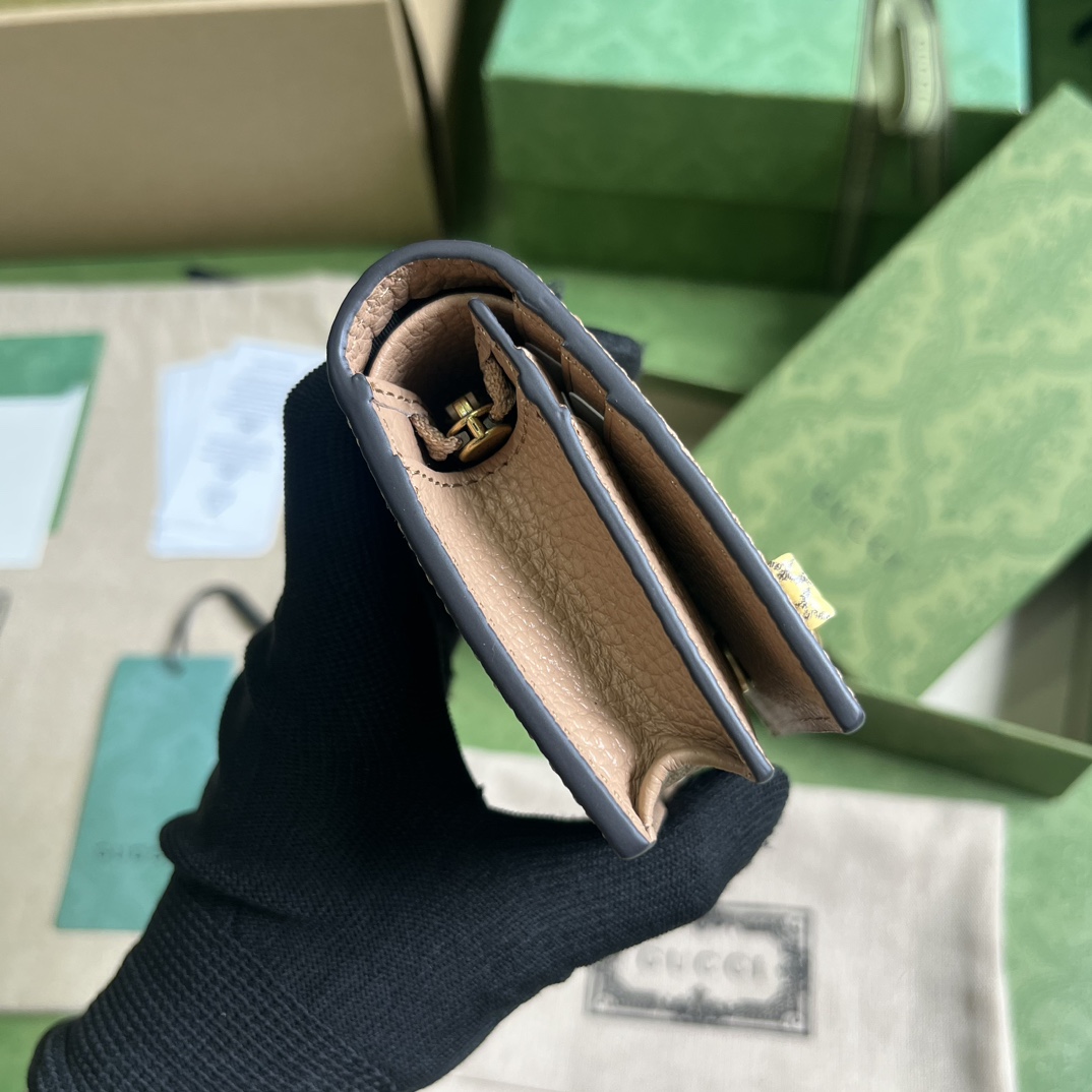 Gucci Wallet With Interlocking G Python Bow - PerfectKickZ