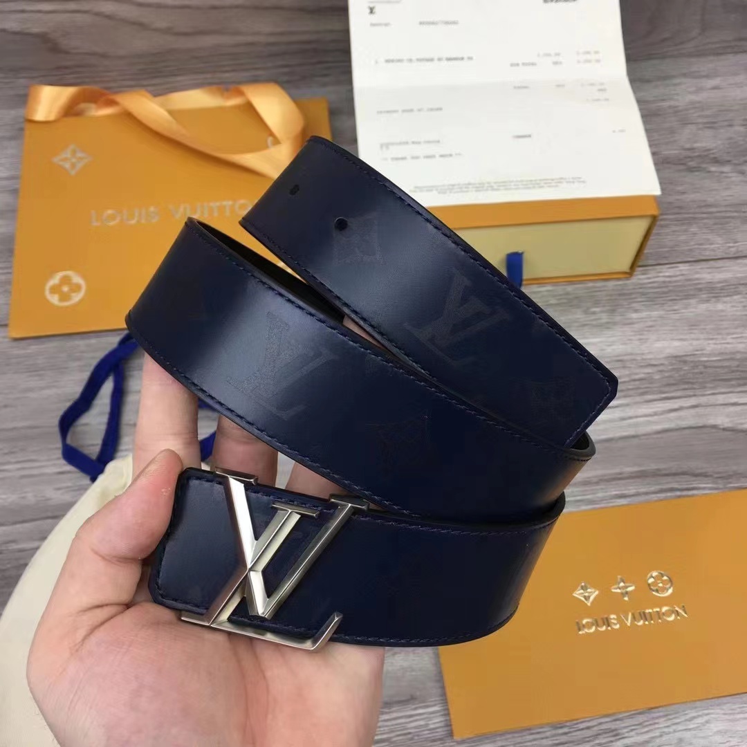Louis Vuitton LV Pyramide 40MM Reversible Belt   M9914U - 