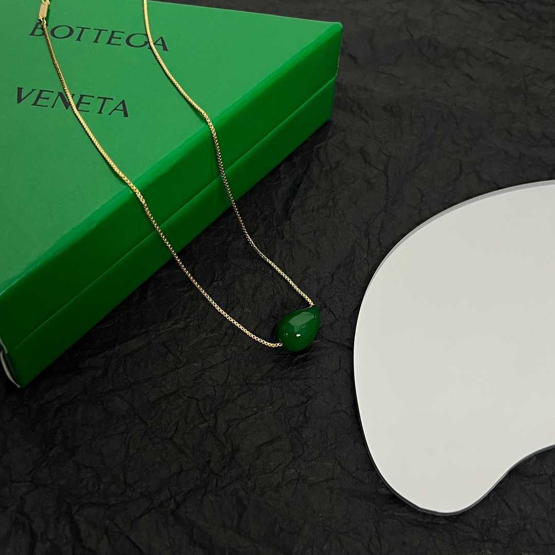 Bottega Veneta Drop Necklace - PerfectKickZ