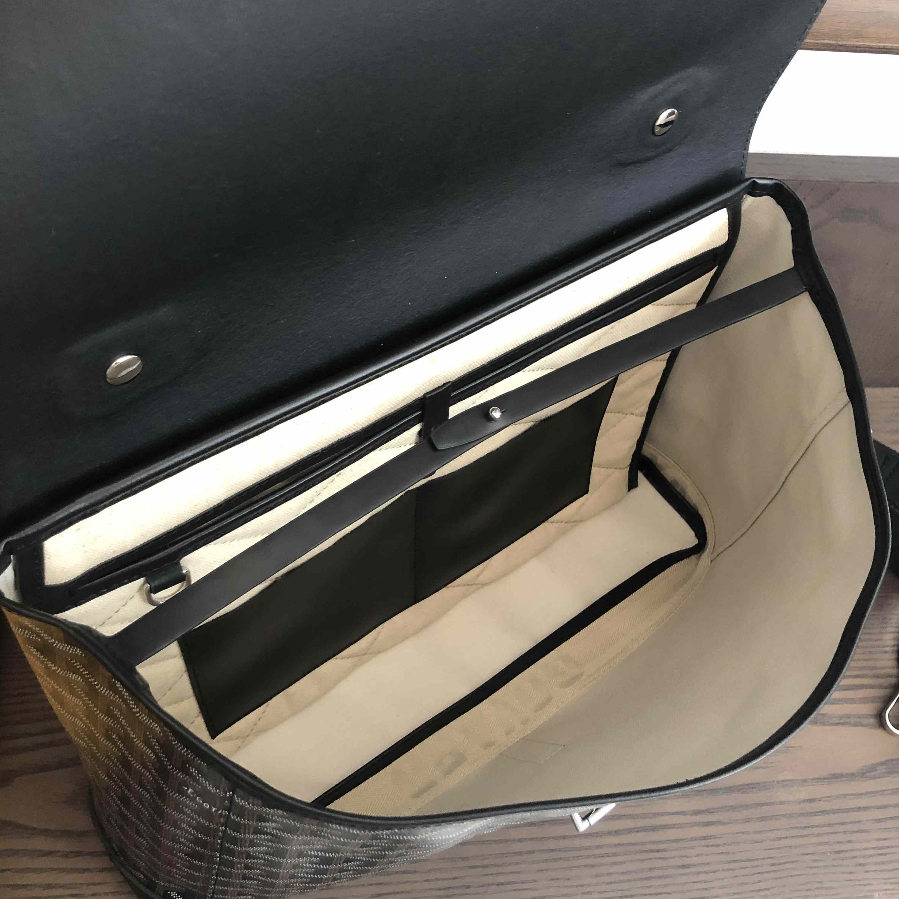 Goyard Citadin PM Messenger Bag  (38-26-8cm) - PerfectKickZ