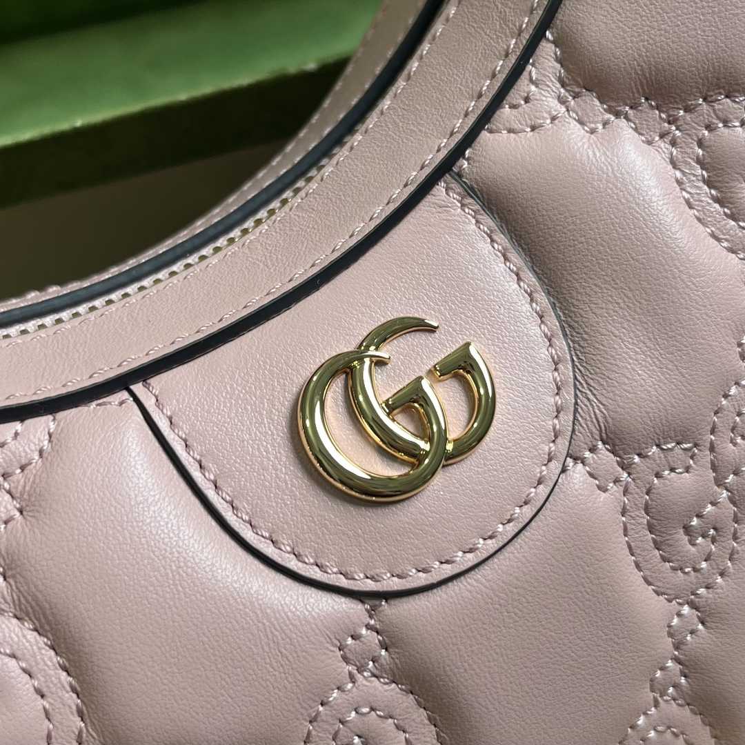 Gucci GG Matelasse Small Shoulder Bag(27x 18x 7cm) - PerfectKickZ