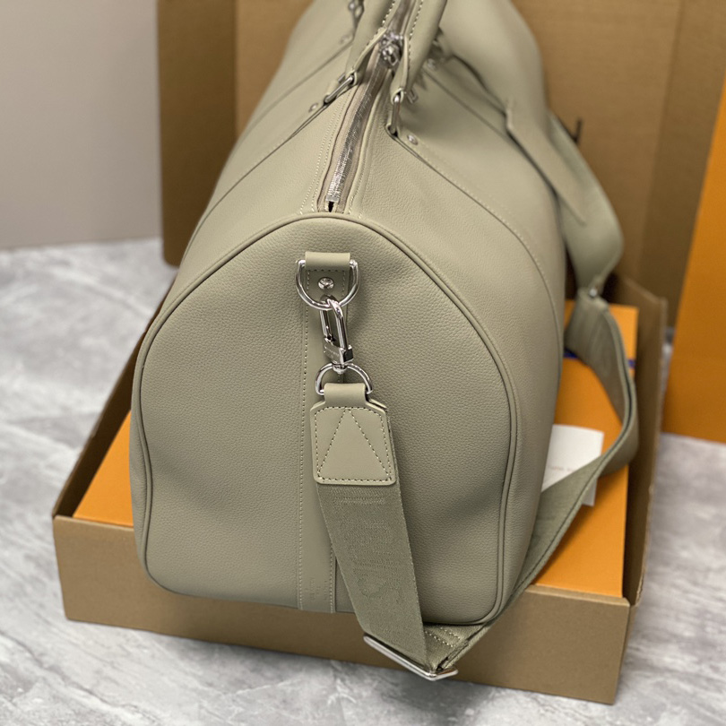 Louis Vuitton Keepall Bandoulière 50   (50 x 29 x 23 cm) M22609 - PerfectKickZ