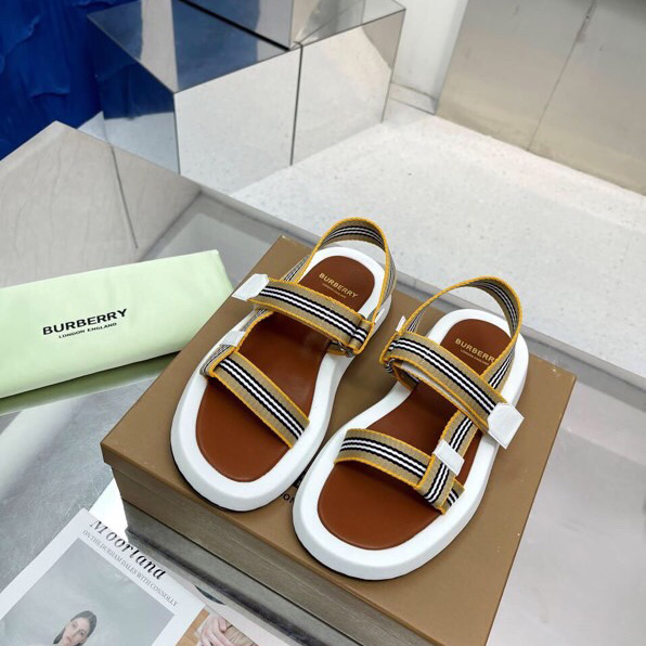Burberry Icon Stripe Flat Sandals - PerfectKickZ