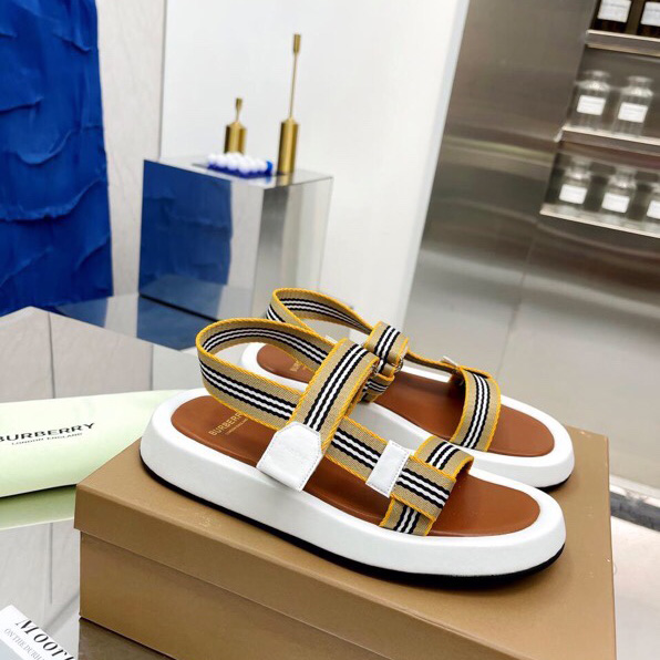 Burberry Icon Stripe Flat Sandals - PerfectKickZ