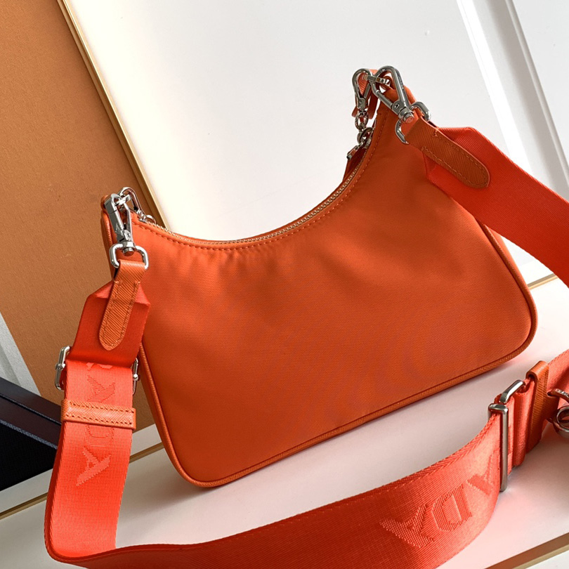 Prada Re-Edition 2005 Printed Re-Nylon Bag(22-12-6cm) - PerfectKickZ