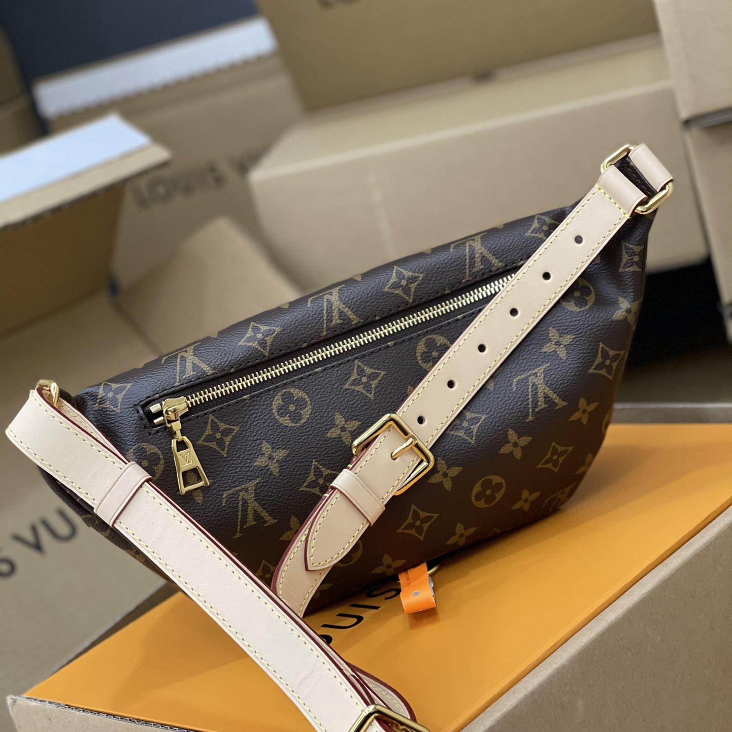 Louis Vuitton Bumbag(37-14-13cm)      M43644 - PerfectKickZ