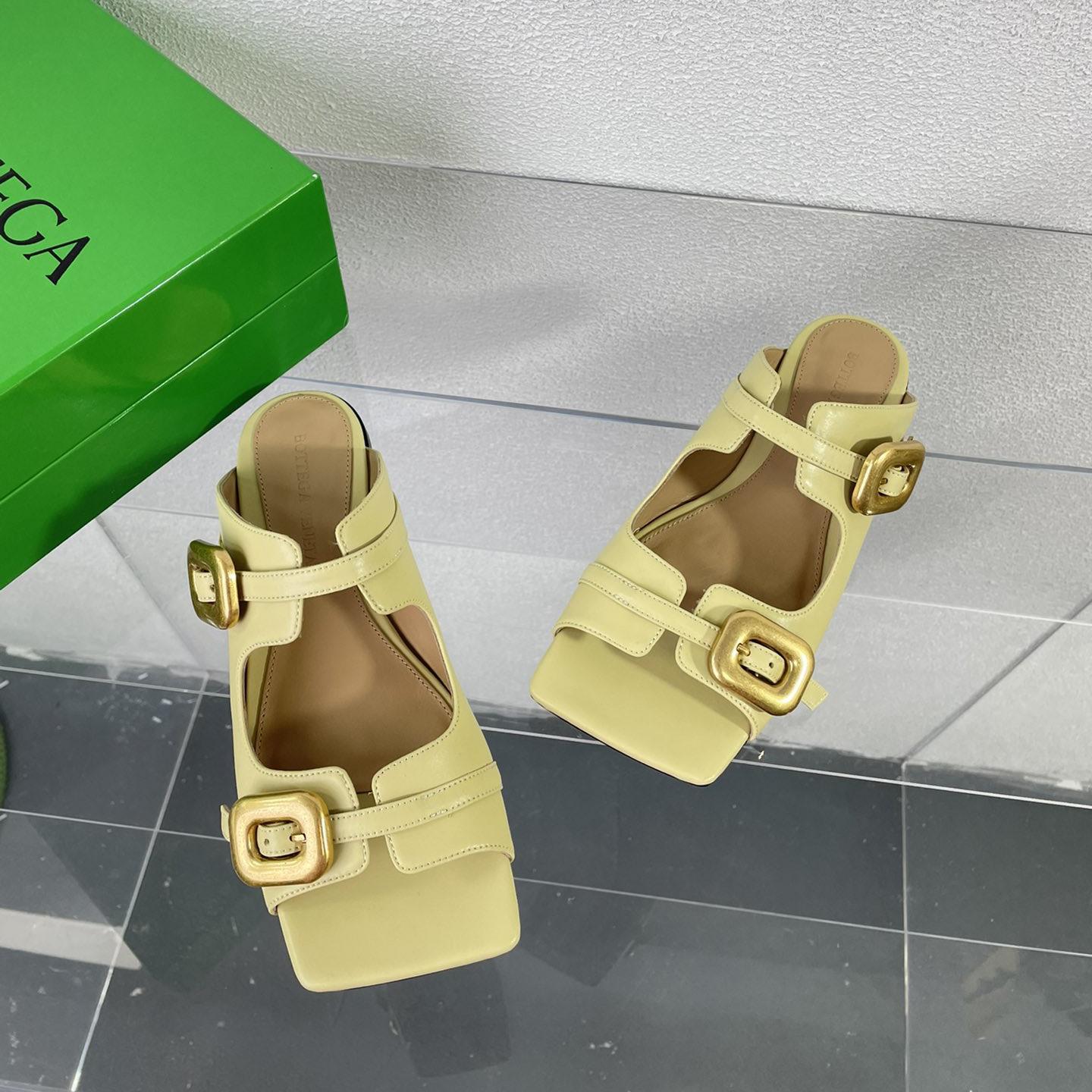 Bottega Veneta Stretch Buckle Mule Sandal Flat - 