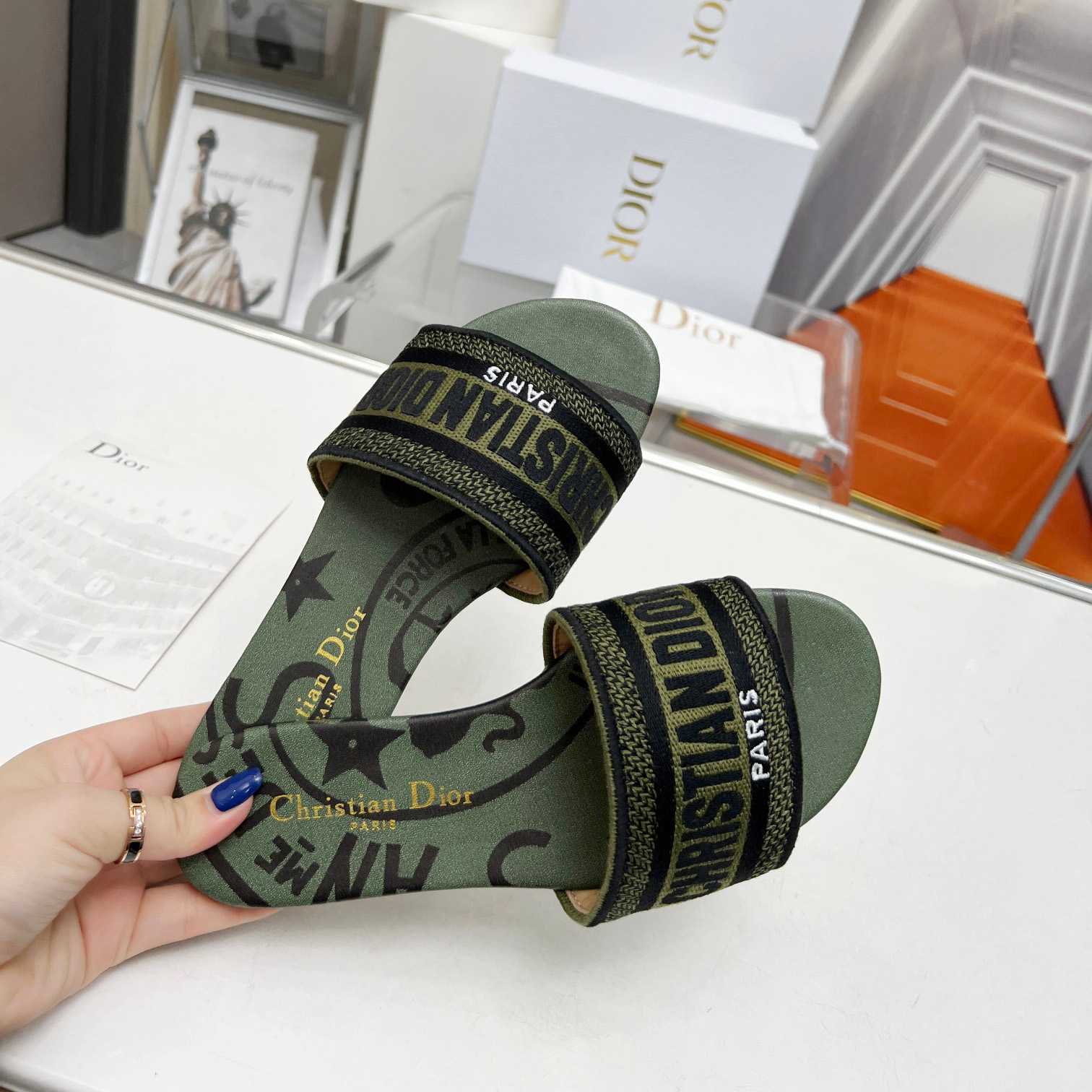 Dior Dway Slide - PerfectKickZ