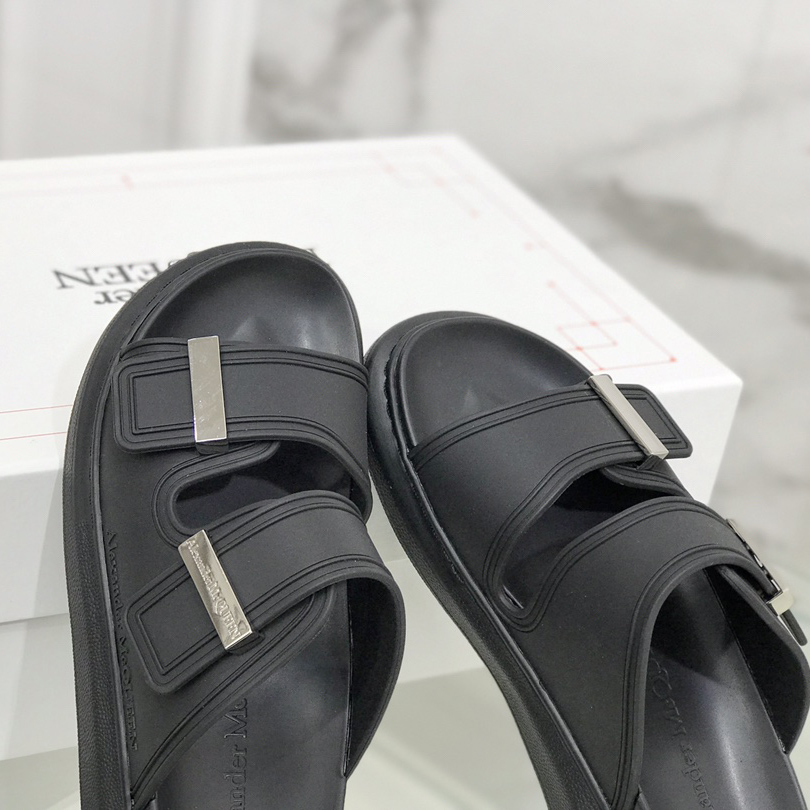 Alexander Mqueen Women's Hybrid Slide In Black/Silver - PerfectKickZ
