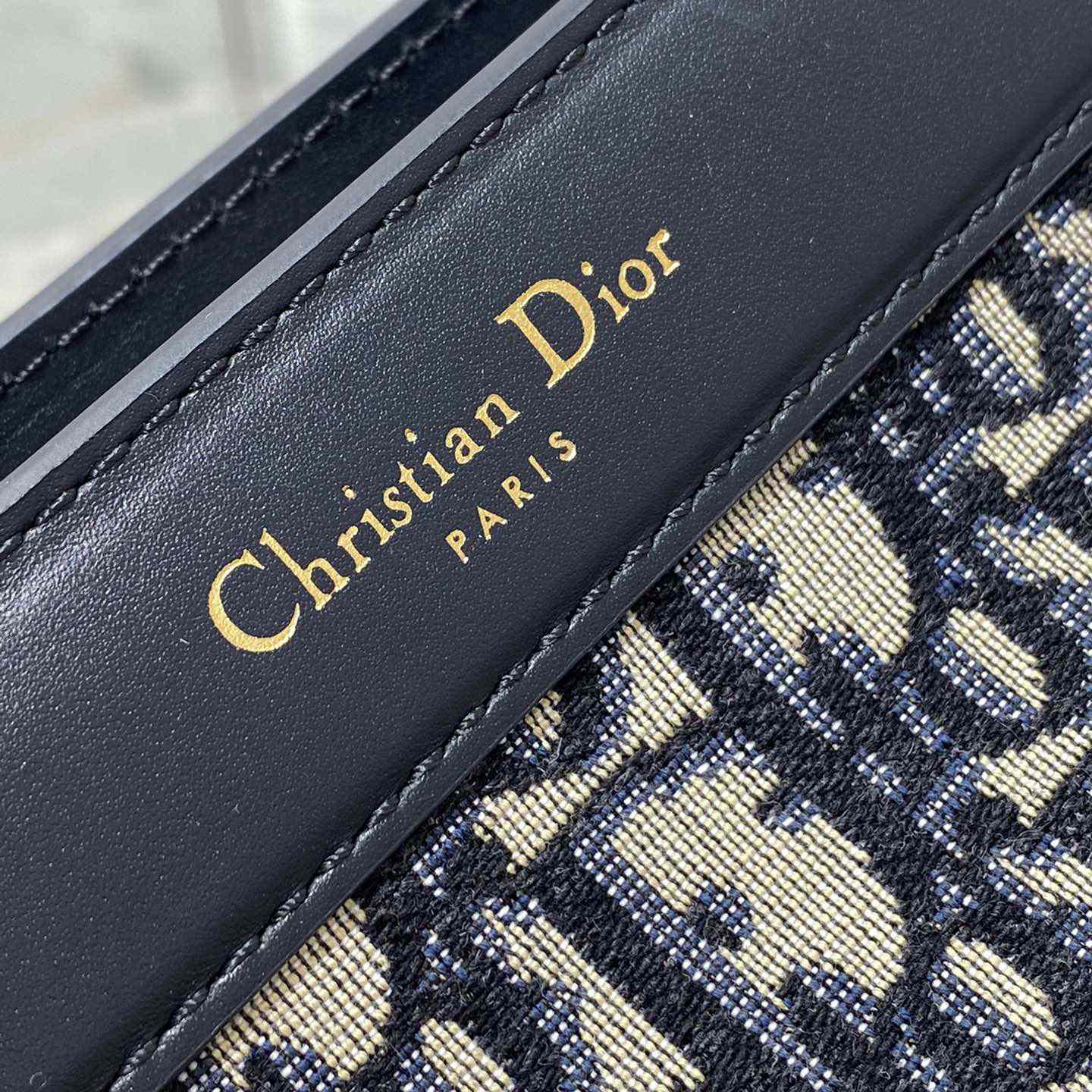 Dior Small Dior Key Bag - PerfectKickZ