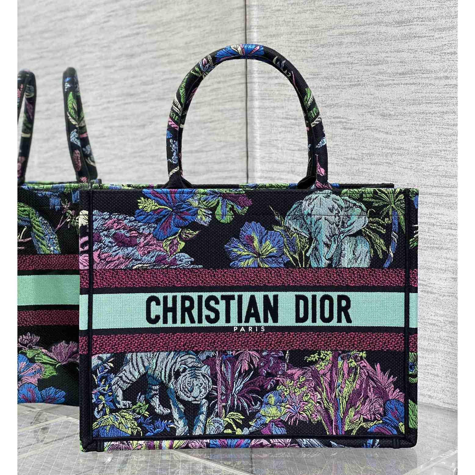 Dior Medium Dior Book Tote - PerfectKickZ