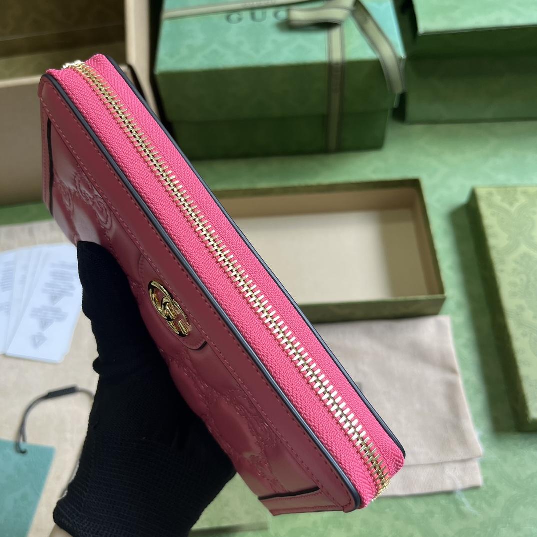 Gucci GG Matelasse Zip-around Wallet - PerfectKickZ