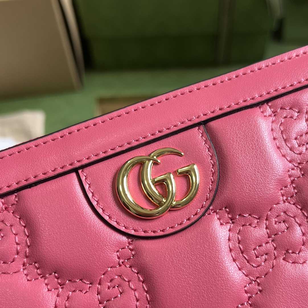 Gucci GG Matelasse Zip-around Wallet - PerfectKickZ