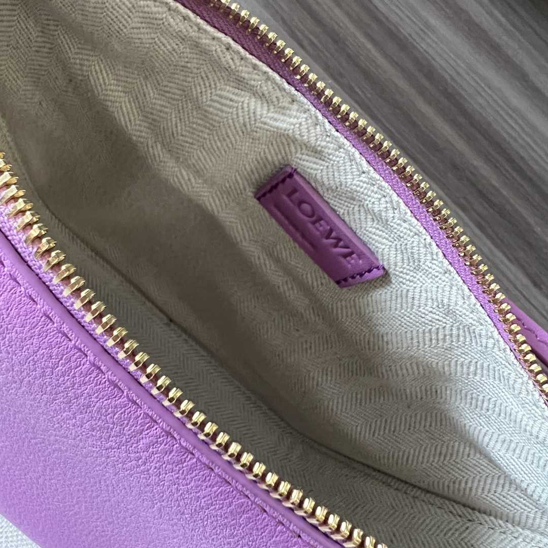 Loewe Mini Hammock Hobo Bag In Classic Calfskin - PerfectKickZ