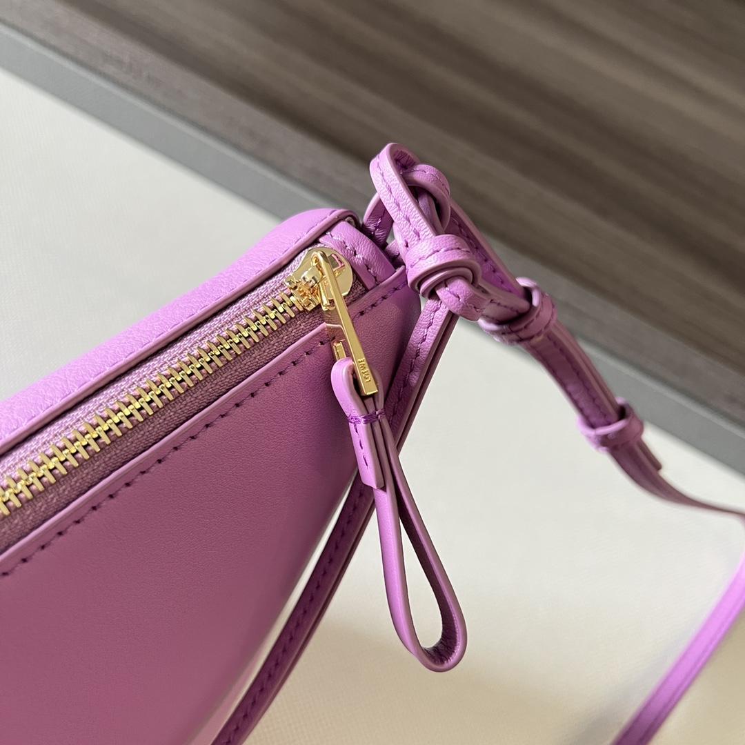 Loewe Mini Hammock Hobo Bag In Classic Calfskin - PerfectKickZ