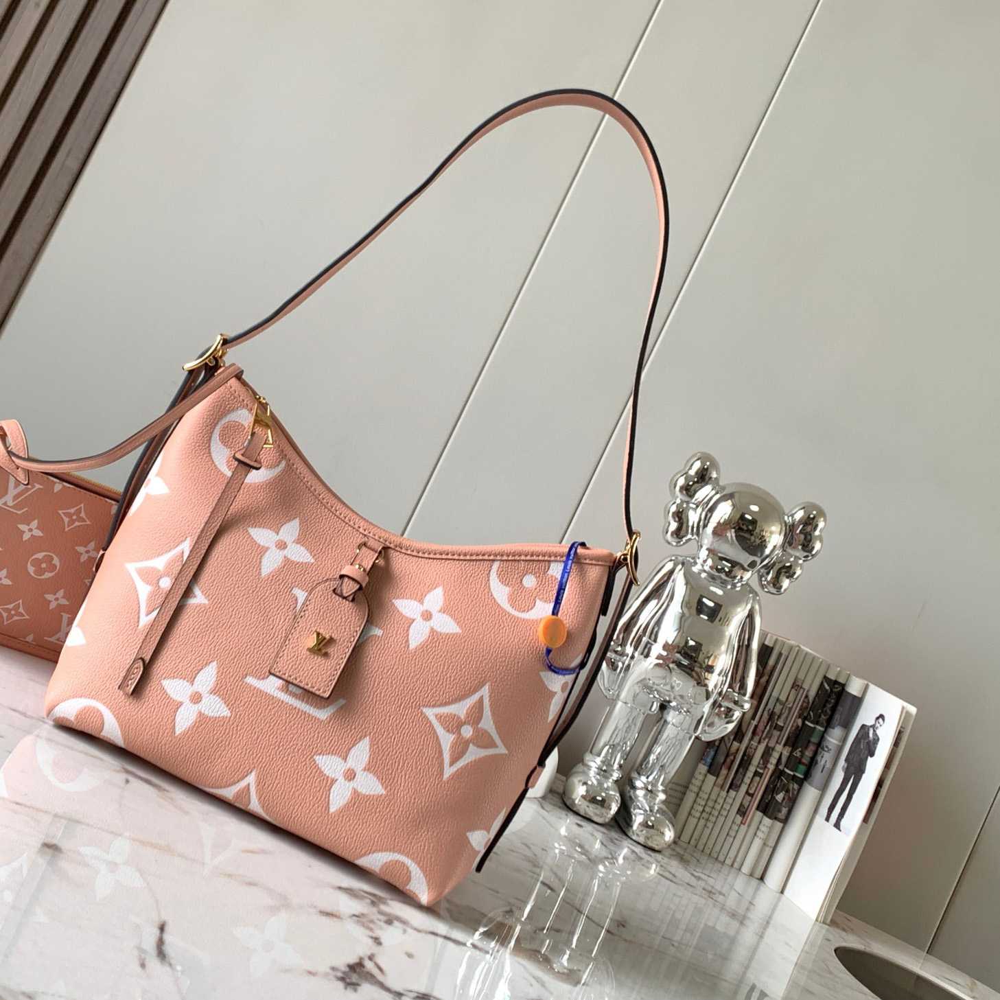 Louis Vuitton CarryAll PM Bag (24 x 29.5 x 12 cm)   M46298 - PerfectKickZ