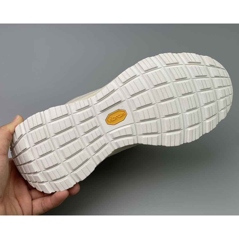 Moncler Lite Runner Low Top Sneaker - PerfectKickZ