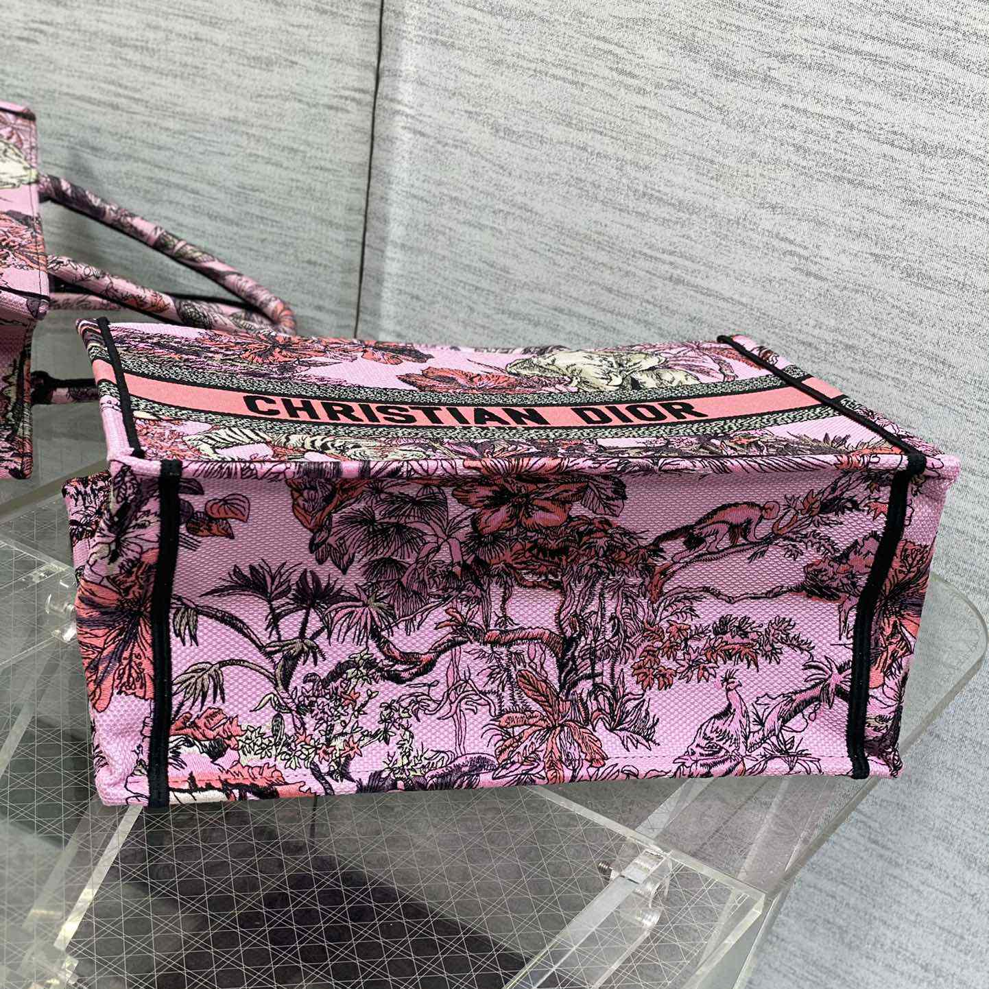 Dior Medium Dior Book Tote - PerfectKickZ