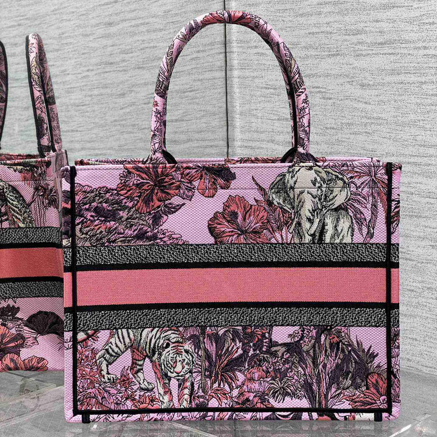 Dior Medium Dior Book Tote - PerfectKickZ