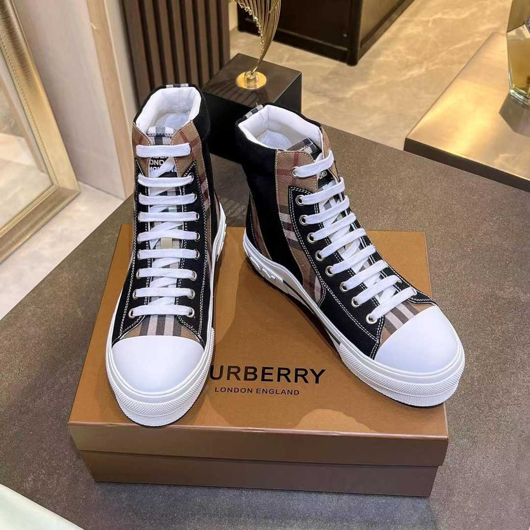 Burberry Vintage Check Lace-up Sneakers - PerfectKickZ
