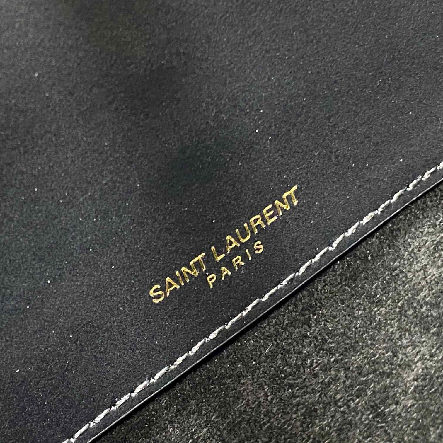 Saint Laurent Le 37 In Shiny Leather - PerfectKickZ