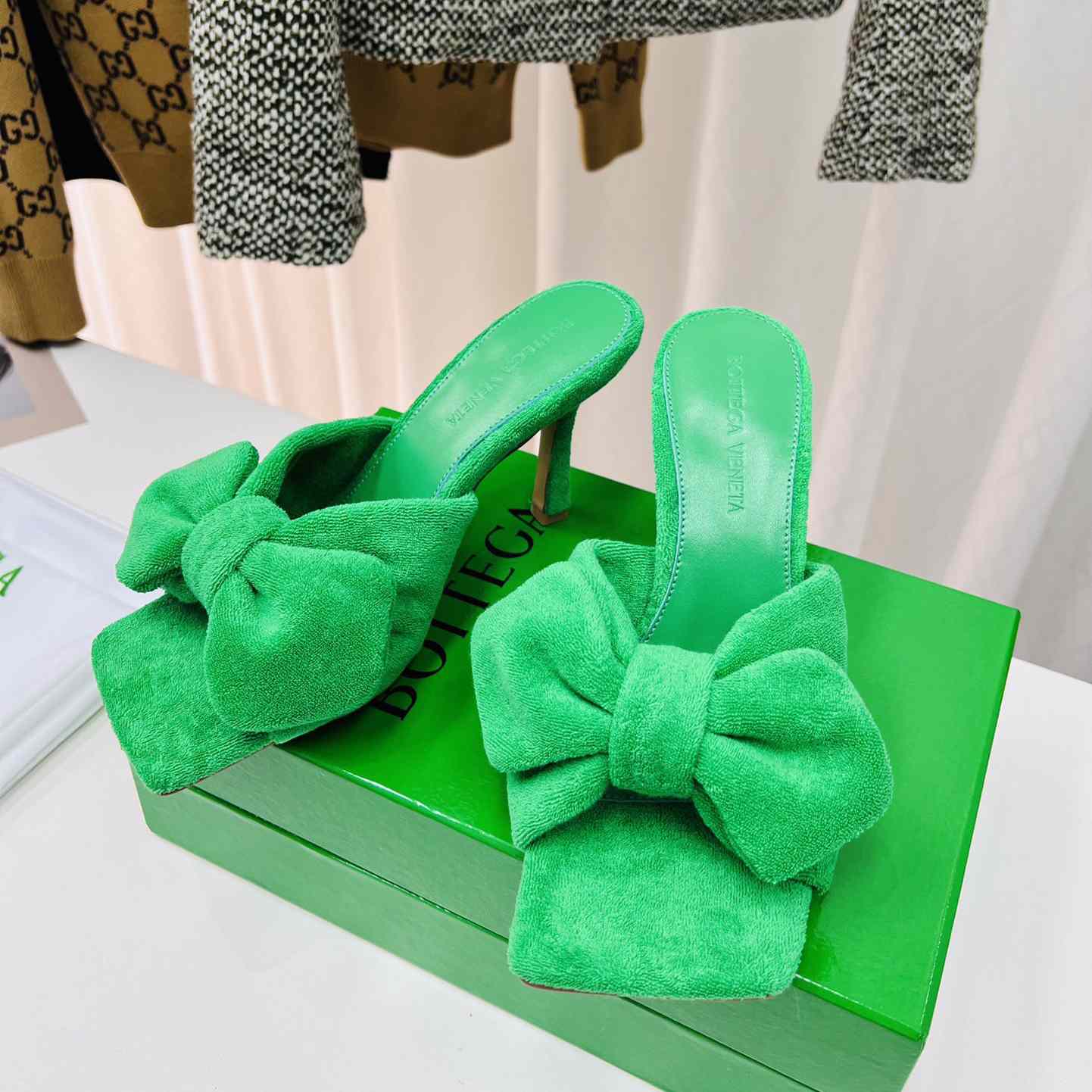 Bottega Veneta Green Heeled Sandals - PerfectKickZ