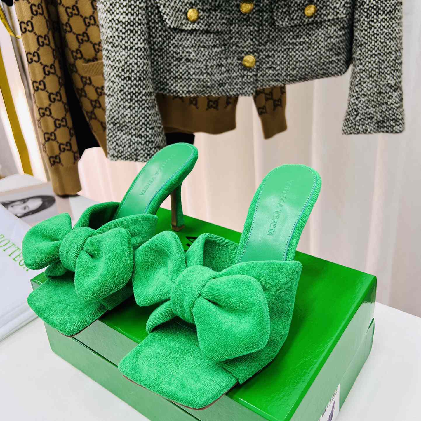 Bottega Veneta Green Heeled Sandals - PerfectKickZ